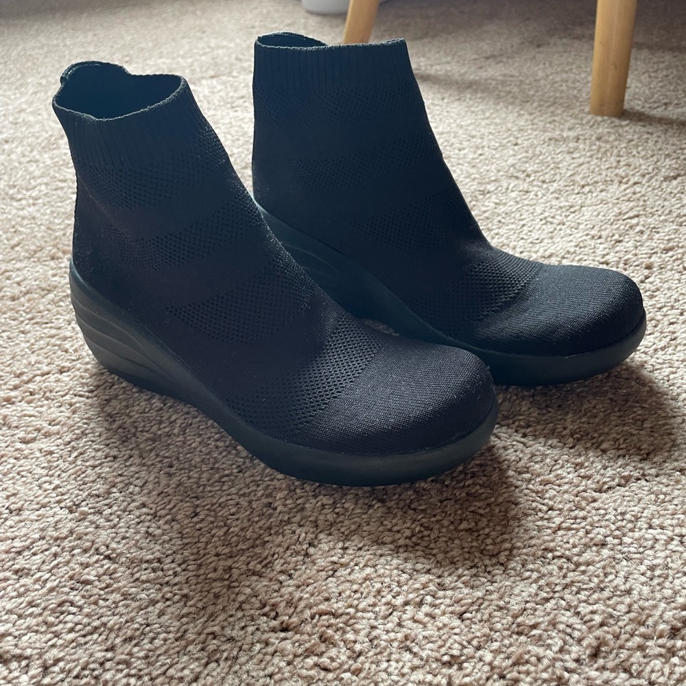 Brash Women's Mesh Wedge Slip-On Bootie Boots